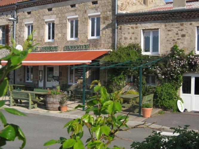 Ferme Auberge Linossier Burdignes Exterior photo